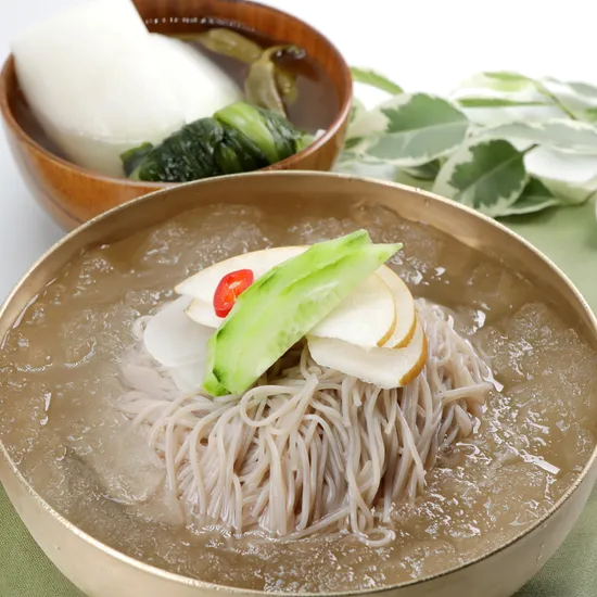 반반냉면 10인분 외 다양 (5,900원/3,000원)
