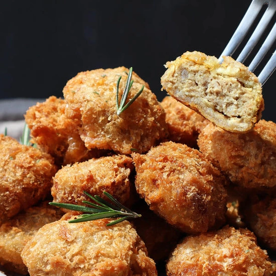 노랑 국내산 1등급 한돈 꼬마 돈까스 500g 3봉 외 7종 ( 20,890원 / 무료 배송 )