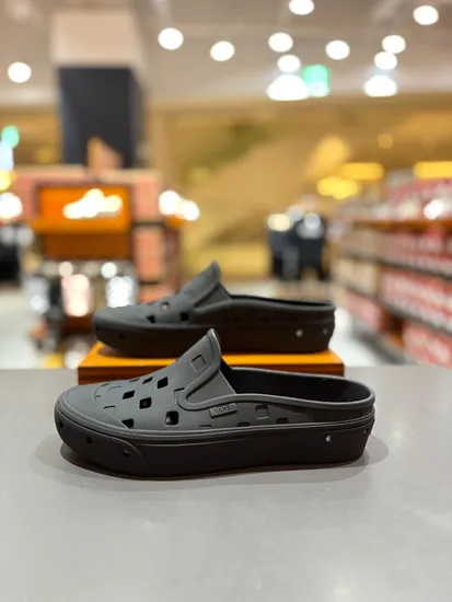 반스 MTE 트랙 뮬 아쿠아 슈즈 (29,000원/2,500원)