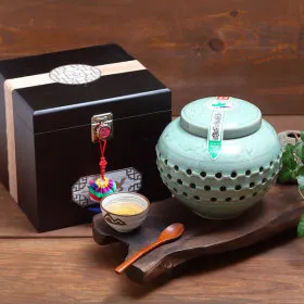 소백산 자연산 벌꿀 1.2kg 도자기 1단 선물세트