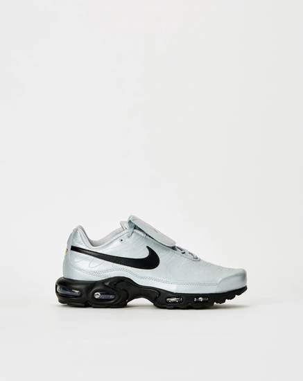 에어맥스 플러스 울프그레이