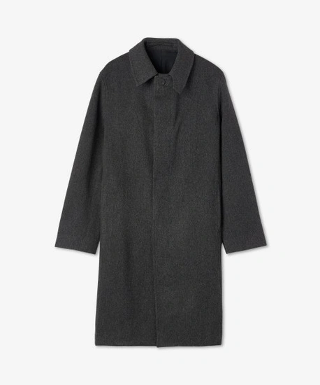 스튜디오 니콜슨 몬디알 코트