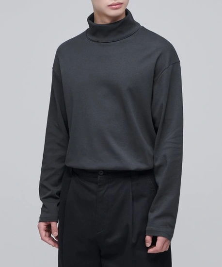 무탠다드 릴렉스드 터틀넥 1.5만원