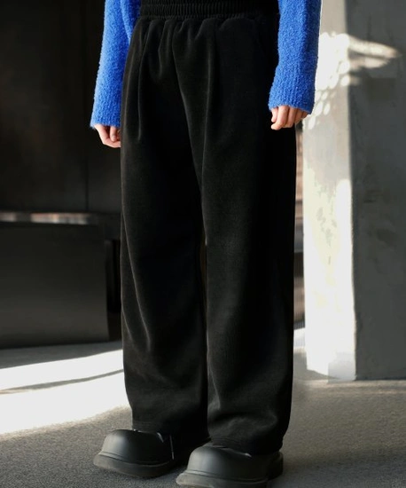 무신사 블프 시그니처 코듀로이 밴딩 팬츠 19,800원