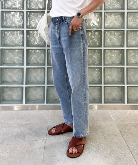 피스워커 스트레이트 데님 2종 2.7만원