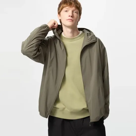 유니클로 포켓터블 UV PROTECTION 파카