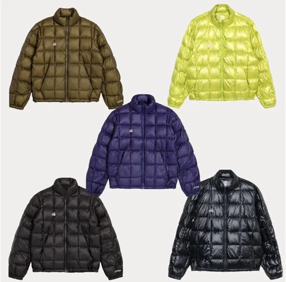 스투시 미드웨이트 패딩 무광/유광 348,000원