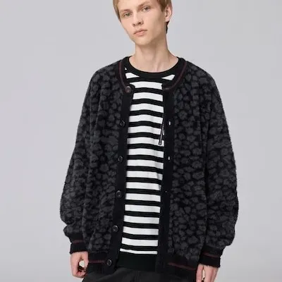 GU 언더커버 샤기 크루넥 가디건 3.9