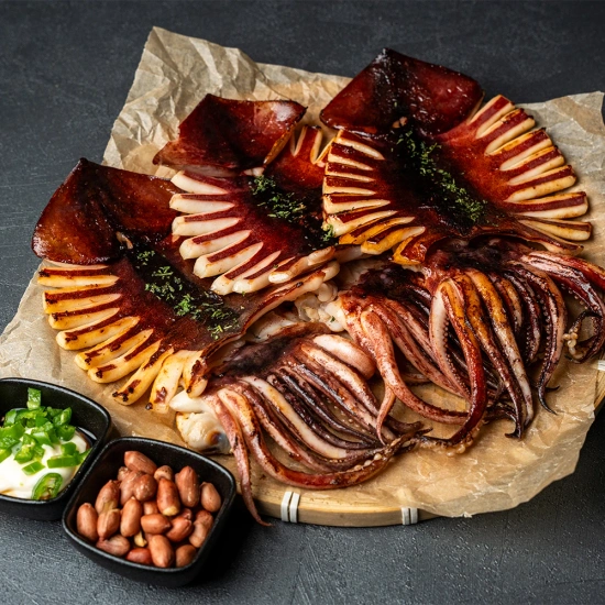 원양산 반건조 오징어 1kg (5미)