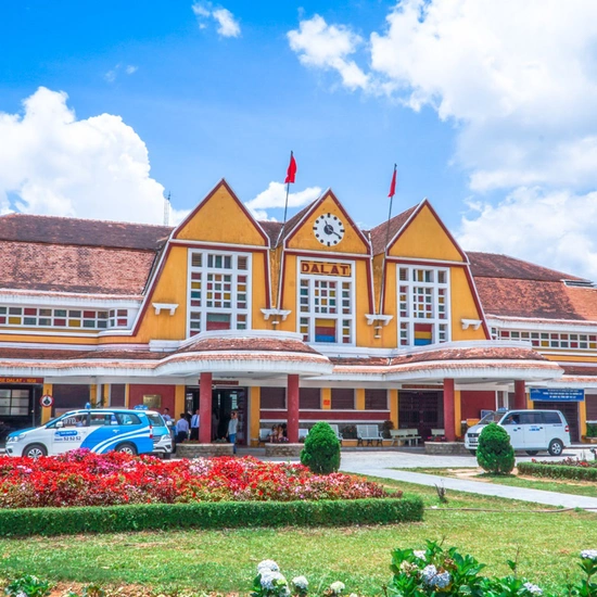 베트남 달랏 왕복직항 항공권 ONLY 3박5일(여행자보험 포함)