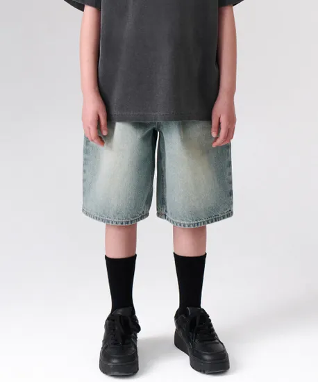 무신사) 스탠다드 키즈 빅 브러쉬 밴딩 버뮤다 데님 팬츠 무배 37190원