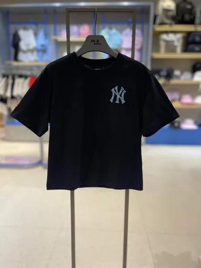 네이버) MLB키즈 모노그램 빅럭스 티셔츠 35,770원