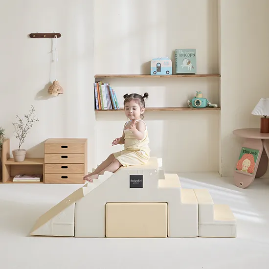 키디)디자인스킨 플레이 테이블 유아 소파 157,500원
