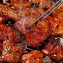 옥션)숯불 고추장 왕돼지구이 2kg+증정 15,960원(유클)