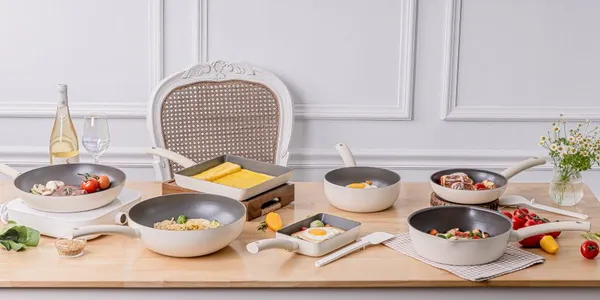 컬리) 순수 인덕션 겸용 프라이팬/웍 38종 (택1) 18,990원