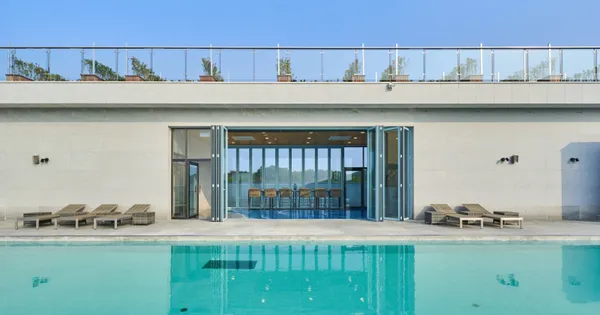 제이앤파크 호텔 인피니티풀 키즈풀 키즈클럽 1박 95,000원