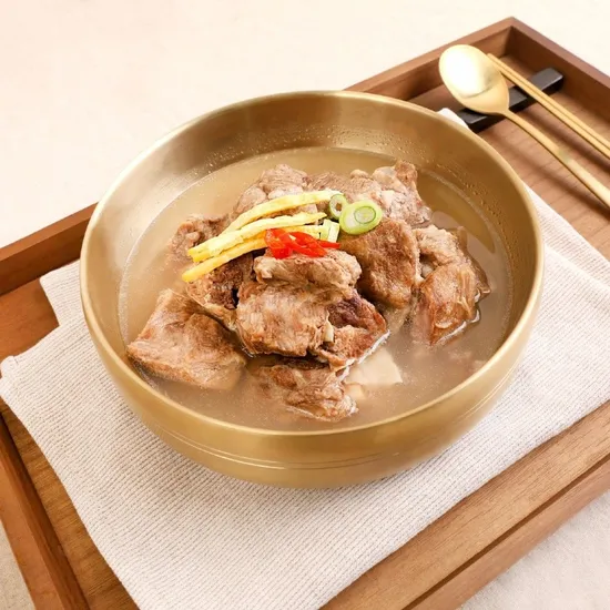 국산 한우 순살 갈비탕 700g x 3팩 15,860원