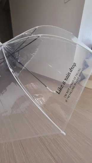 다이소 잘 부러지지 않는 살대 비닐우산 3000원