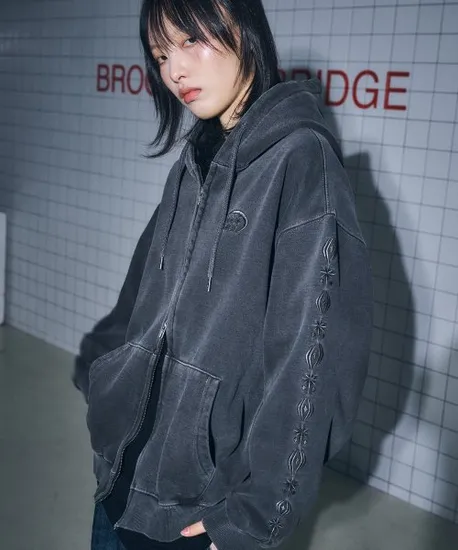 꼼파뇨 슬리브스타 피크먼트 후드집업