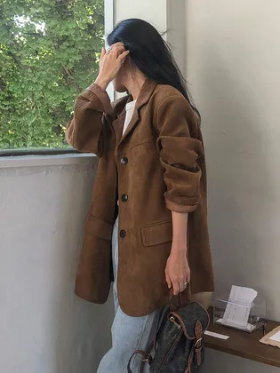 쥬시쥬디 스웨이더 테일러드 자켓