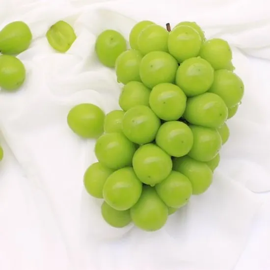 sk스토아 영천/영동 샤인머스켓 2kg 4-5송이