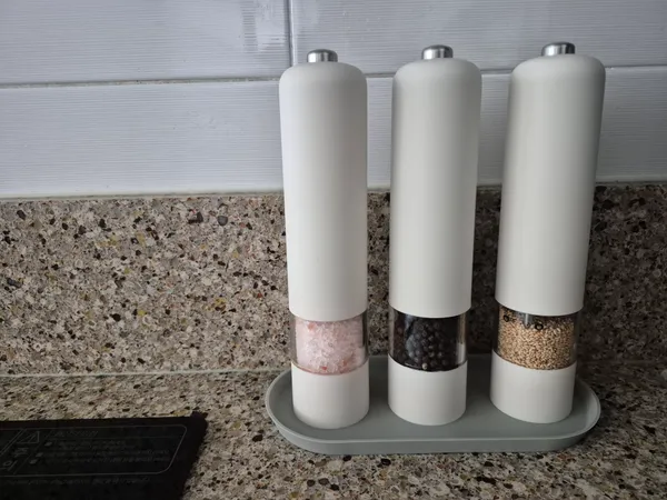 다이소템 전동그라인드 3구 세트 2만원