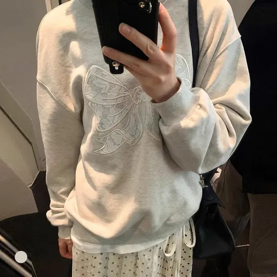 카라 로맨틱 리본 맨투맨 77까지