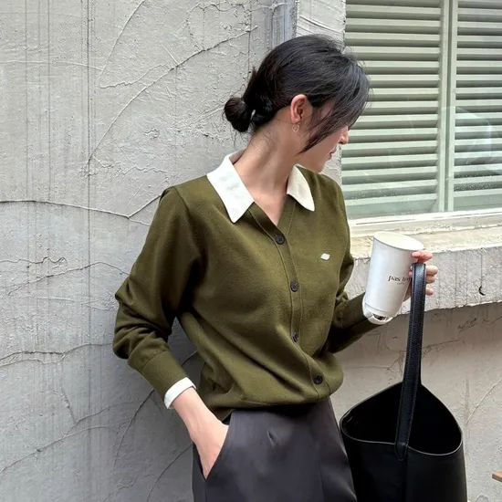클로젯 배색 카라가디건