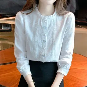 프릴 플라워 자수 포인트 긴팔 블라우스