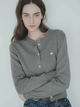 로브로브 니트 가디건