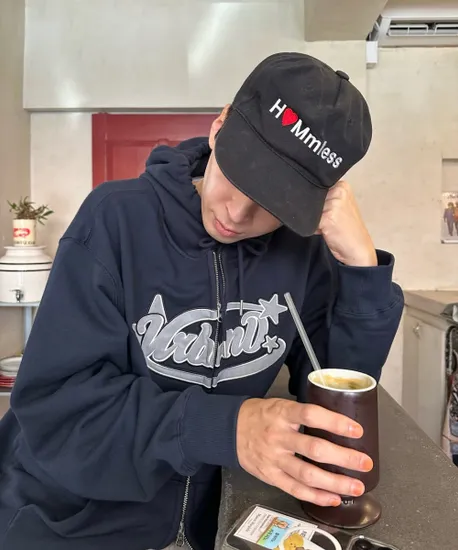 어반스텔라 스웻 후드 집업