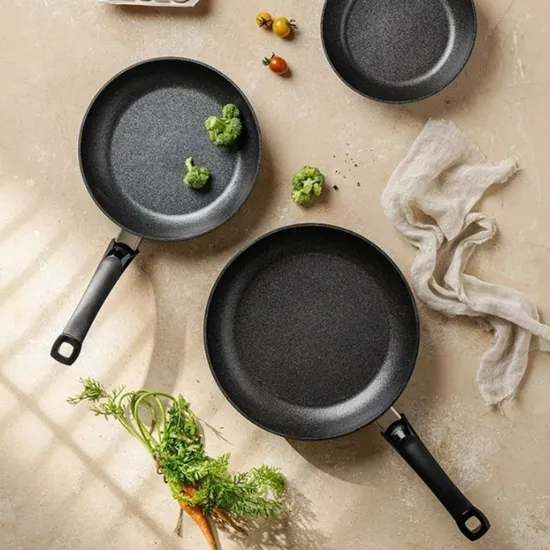 휘슬러 아다만트 클래식 프라이팬 20cm