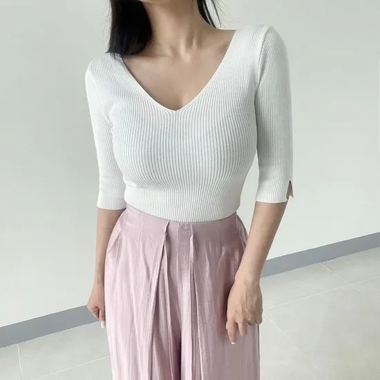 글램핏 브이넥 골지 슬림핏 소매 트임 7부 니트