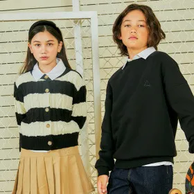 유솔 V넥 레이어드 맨투맨