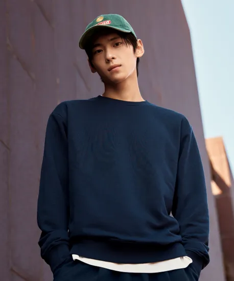 스파오 레귤러핏 라운드넥 스웨트셔츠