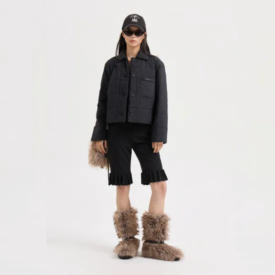 럭키슈에뜨 카라 크롭 점퍼