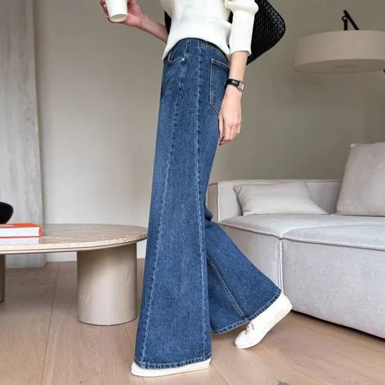 메이블루 사선절개 와이드 부츠컷데님