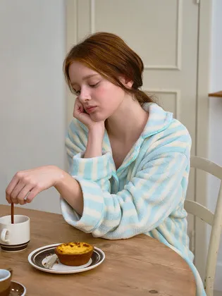 오프아워 블루밍코튼 수면잠옷 세트