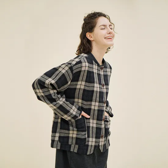 치키타 터틀 스웨트셔츠 크림