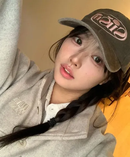 페이지시시 오발 로고 피그먼트 볼캡 브라운