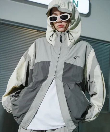 꼼파뇨 크래킹 후드 윈드브레이커