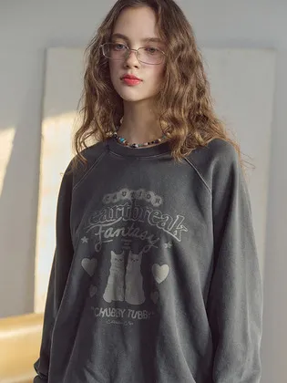 꼼파뇨 처비터비 레글런 피그먼트 맨투맨