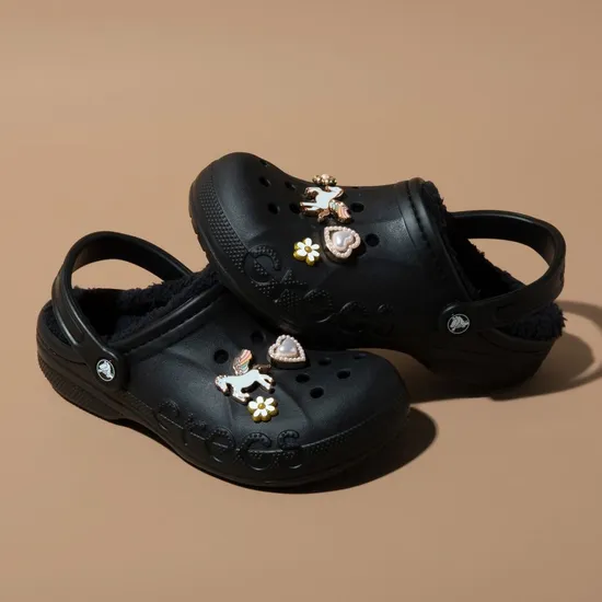 크록스 바야 라인드 클로그