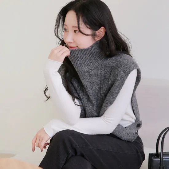 르포엠 블러쉬 울혼방 케이프 터틀넥