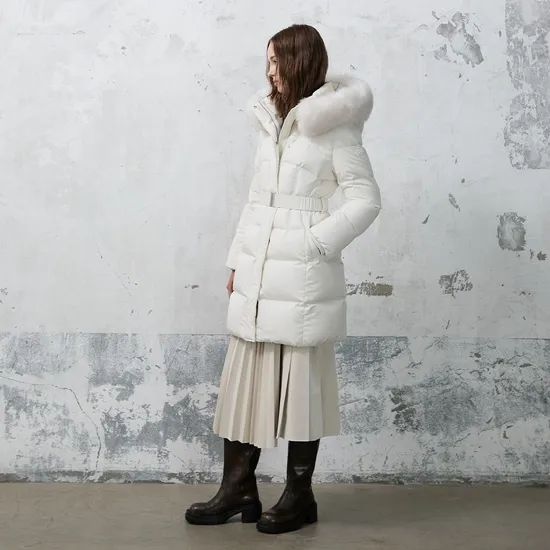 에고이스트 슬림웨이스트 폭스퍼 구스점퍼