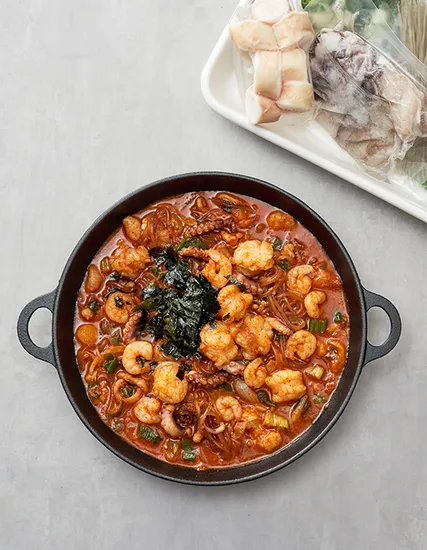 일상식탁 부산식 얼큰 낙곱새 10,580원