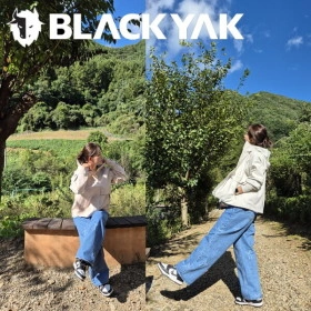 블랙야크 여성 숏기장 오버핏 바람막이 (74,820원/무료)1