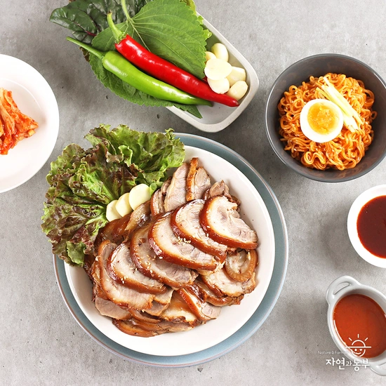 흑마늘 무뼈족발 300g 3팩+새우젓+레드소스 (15,900원/무배)