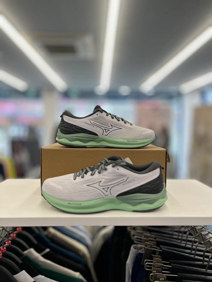 ] 미즈노 웨이브 리볼트 3 경량 런닝화 (53,460원/무료)16