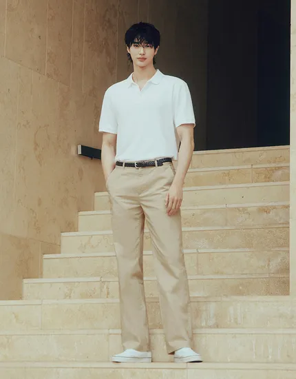 테이퍼드 치노팬츠